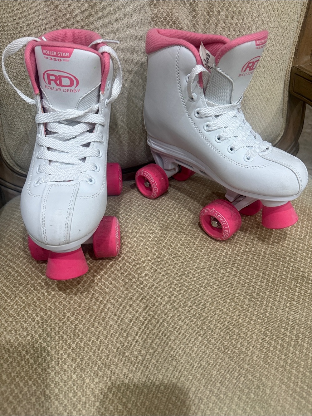 Roller Derby Kids White and Pink Quad Roller Skates